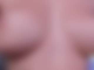 CorrinneHillestad's Live Sex Cam Show