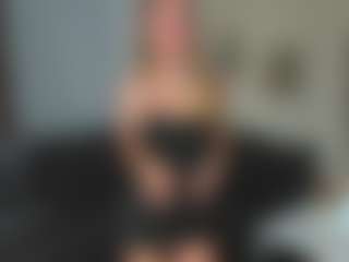 CorrinneHillestad's Live Sex Cam Show