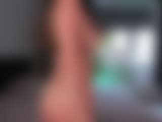 CorrinneHillestad's Live Sex Cam Show