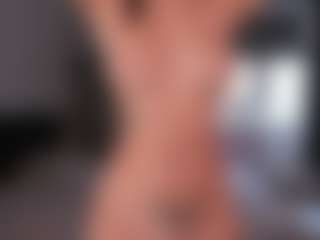 CorrinneHillestad's Live Sex Cam Show