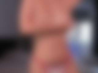 CorrinneHillestad's Live Sex Cam Show