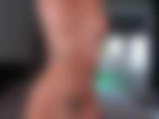 CorrinneHillestad's Live Sex Cam Show