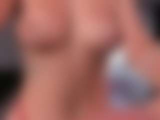 CorrinneHillestad's Live Sex Cam Show