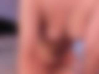 CorrinneHillestad's Live Sex Cam Show