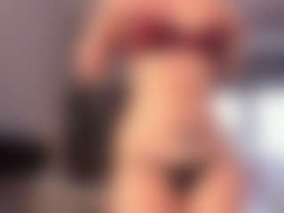 Live cam show with CorrinneHillestad - Public Brown Hair on sexylive.show