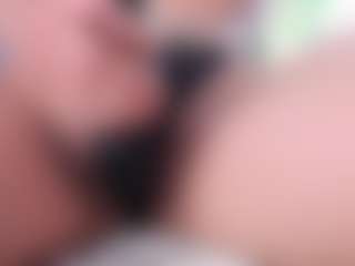 CorrinneHillestad's Live Sex Cam Show