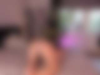 CorrinneHillestad's Live Sex Cam Show