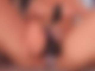 CorrinneHillestad's Live Sex Cam Show