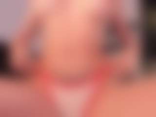 Live cam show with CorrinneHillestad - Interactivetoy Granny on Dare Cams