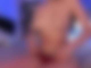 Live cam show with CorrinneHillestad - Teen (18+) on Uber Horny