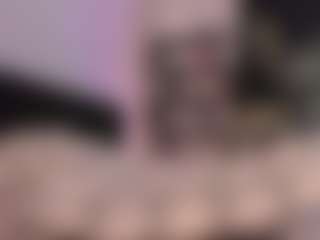 CorrinneHillestad's Live Sex Cam Show