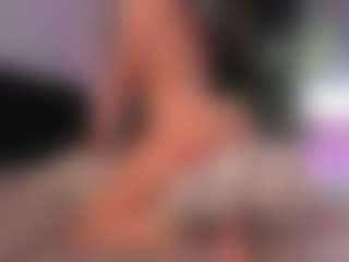CorrinneHillestad's Live Sex Cam Show
