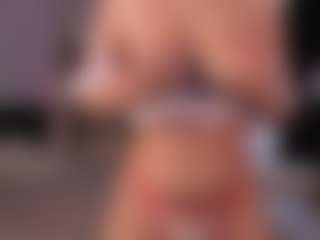 CorrinneHillestad's Live Sex Cam Show
