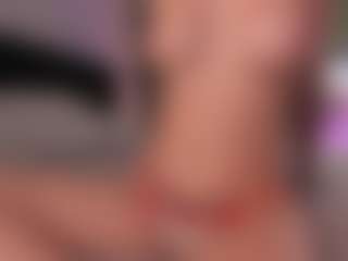 CorrinneHillestad's Live Sex Cam Show