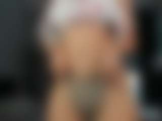 CorrinneHillestad's Live Sex Cam Show