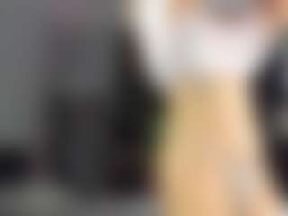 Live cam show with CorrinneHillestad - Spy Granny on 1on1-livenow