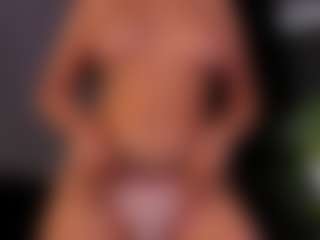 Live cam show with CorrinneHillestad - Smoking on livesuperchat.net
