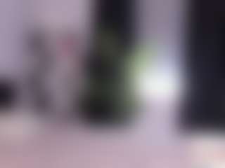 CorrinneHillestad's Live Sex Cam Show