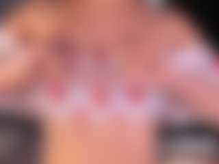 CorrinneHillestad's Live Sex Cam Show