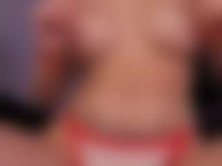 Live cam show with CorrinneHillestad - Pov on Free Soda