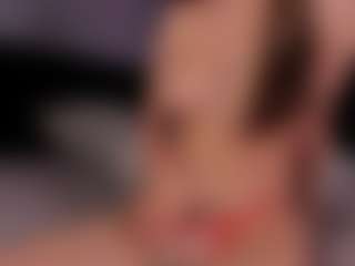 Live cam show with CorrinneHillestad - Facial on Camsoda