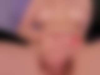 Live cam show with CorrinneHillestad - Flashing on Camsoda