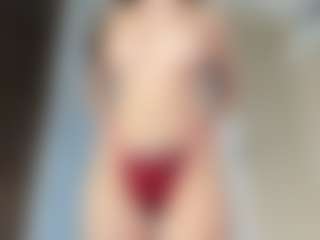 CorrinneHillestad's Live Sex Cam Show