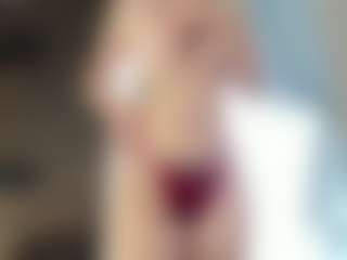 CorrinneHillestad's Live Sex Cam Show