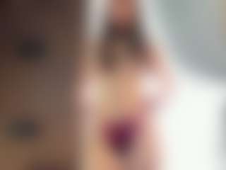 Live cam show with CorrinneHillestad - Hairy Pussy Teen (18+) on Camming Site