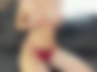 CorrinneHillestad's Live Sex Cam Show