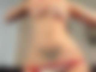 CorrinneHillestad's Live Sex Cam Show