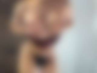 CorrinneHillestad's Live Sex Cam Show