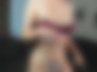 Live cam show with CorrinneHillestad - Striptease Teen (18+) on SinfulBabes