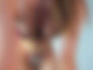 CorrinneHillestad's Live Sex Cam Show