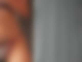 CorrinneHillestad's Live Sex Cam Show