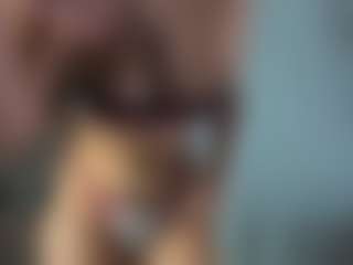 CorrinneHillestad's Live Sex Cam Show