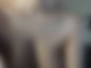 Live cam show with CorrinneHillestad - Average on Camsoda