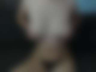 Live cam show with CorrinneHillestad - Brown Eyes on Dolls Live