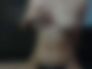 CorrinneHillestad's Live Sex Cam Show