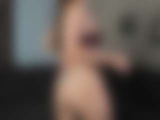 CorrinneHillestad's Live Sex Cam Show