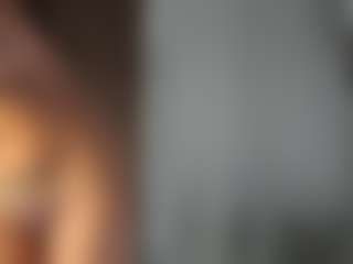 CorrinneHillestad's Live Sex Cam Show