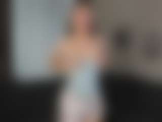 Live cam show with CorrinneHillestad - Normal on fuklive.com