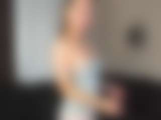 Live cam show with CorrinneHillestad - Brown Eyes Blonde Hair on fuklive.com