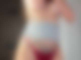 CorrinneHillestad's Live Sex Cam Show