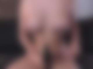 Live cam show with CorrinneHillestad - Brown Hair Toys on Camsoda