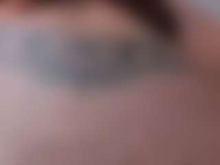 CorrinneHillestad's Live Sex Cam Show