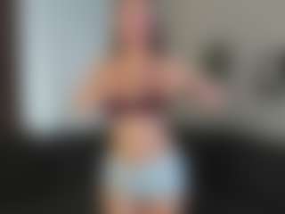 CorrinneHillestad's Live Sex Cam Show