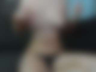 CorrinneHillestad's Live Sex Cam Show