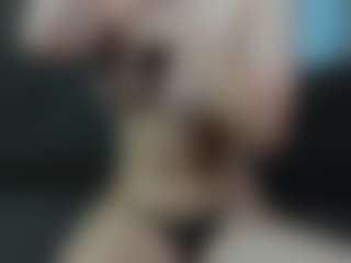 CorrinneHillestad's Live Sex Cam Show