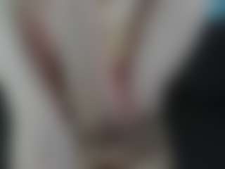 CorrinneHillestad's Live Sex Cam Show